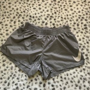 Gray Nike shorts size small